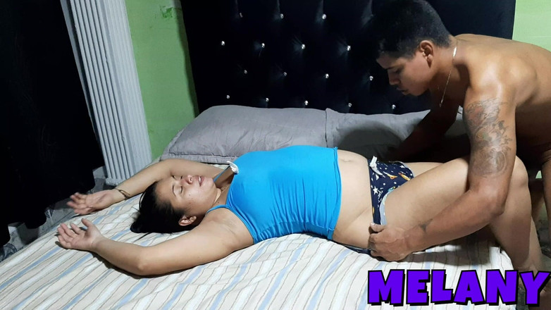 Carlo: Styvbror, Vill Du Knulla Min Fitta?