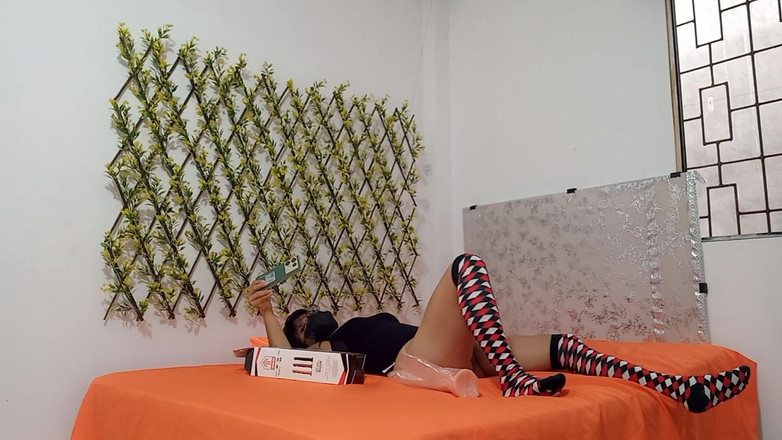 NEGRITA SEXY: Она рассказывает историю измены своему сводный брат в сексуальных целях