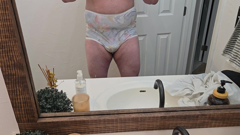 Takepad: Double Panty and Sanitary Belt Tease