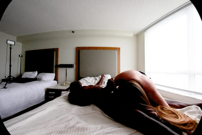 AshleyAceVR: Up-close MILF Pleasure VR: Pełne Doświadczenie Fantasy Ashley Ace &amp; Jay...