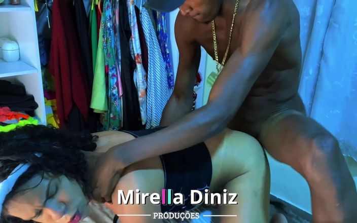 Mirella Diniz: Jully Frazao Curtindo a Pascoa Na Produtora