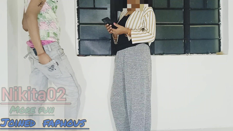 Nikita02: Baharatlı köri geceleri ve sikiş