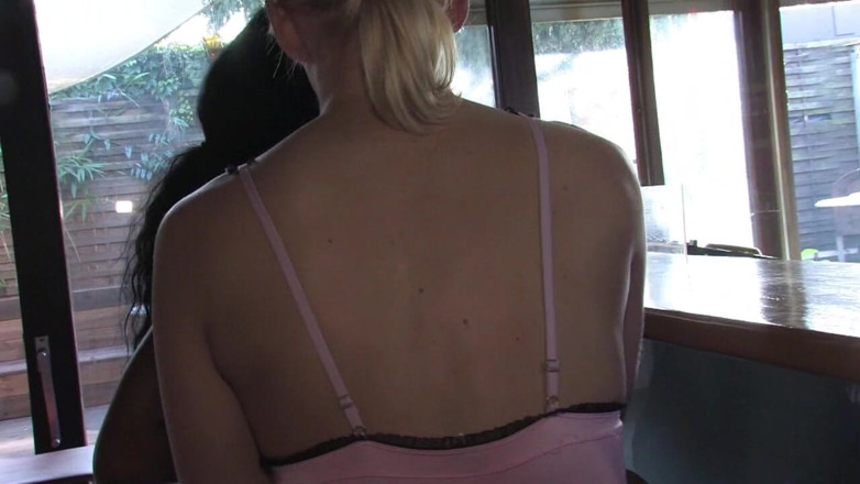 Laureen pink & friends: Mega-spermaschlampen-party - Prolog