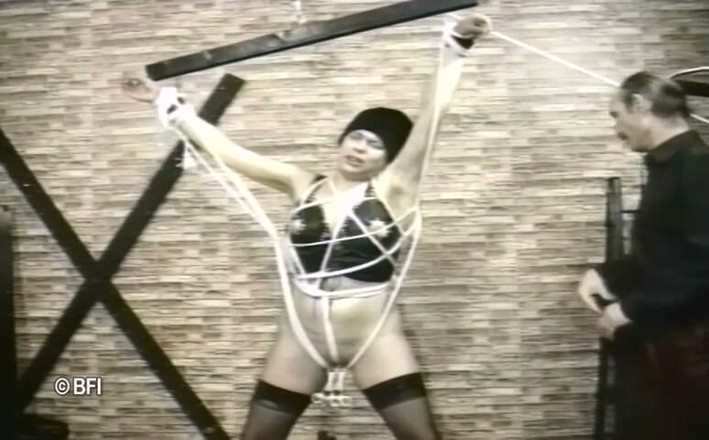 House of lords and mistresses in the spanking zone: Compilation di sub sublime sofferenza