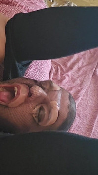 I Piss in My Mouth