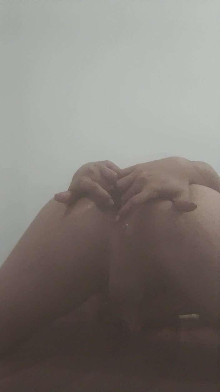 Jollyfox: Mijn poging om mezelf te bevredigen in afwezigheid