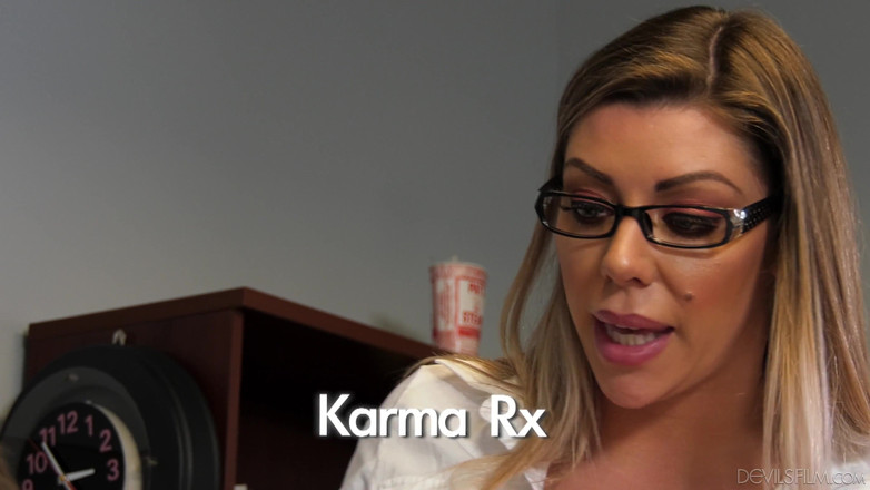 Devils Film: Ďáblové natáčí velké kozy kočičky z kanceláře - Karma Rx