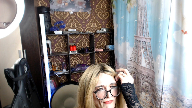 violet_bisex: Lila Iris