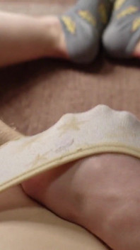 Masturbazione Da Punto Di Vista Femminile Con Calzini Sexy