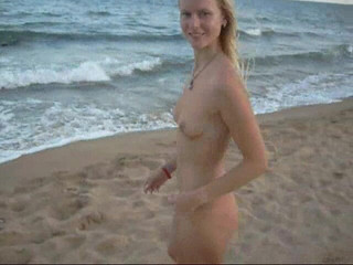 Blondehexe: Um dia na praia