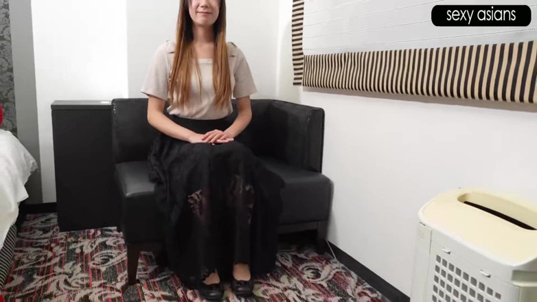 Jap Porn Project: 172cm atemberaubende Gymnastik-Lehrerin mit einer anmutigen schlanken Figur gibt ein...