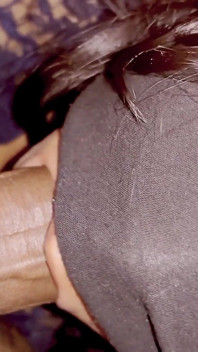 Audio hindi - sofia gadis muslim India memberikan blowjob terbaik dan tenggorokan dalam dan air mani di mulut