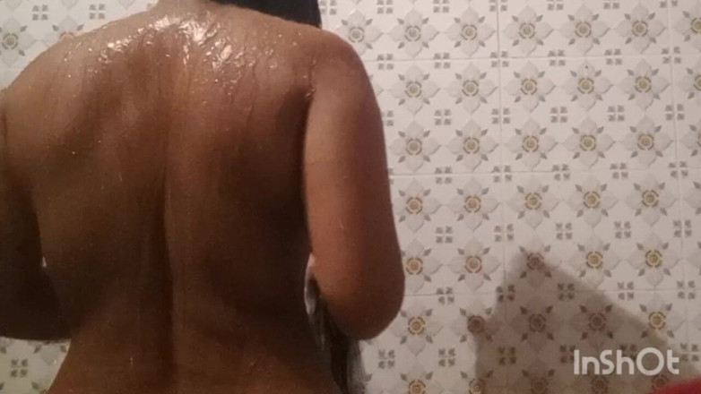bdsupersex: Jannat показывает свои большие, показывает все тело девушки-коллажи