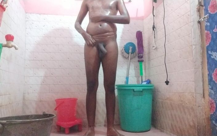 Tamil 10 inches BBC: Tamil sexy sesión de baño