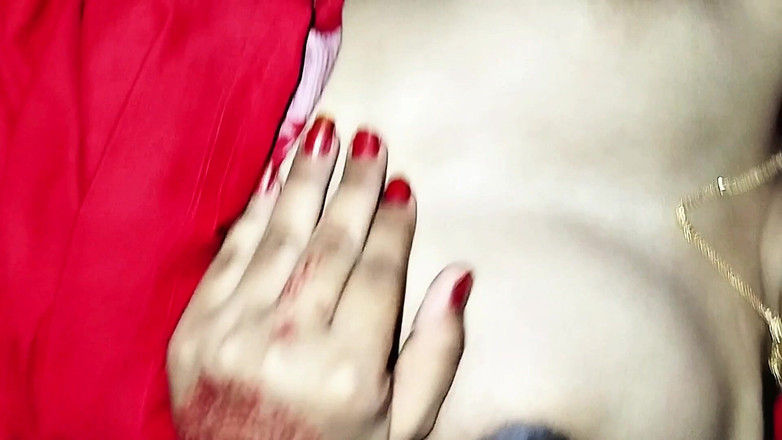 NixLeno: 美丽的乡村女孩独自在家时性交，美丽的 gril 被后入式 xx 视频