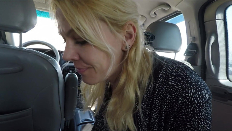 Miley Weasel: Hot Blonde Gets Her Ass Fucked While Washing the Car!!