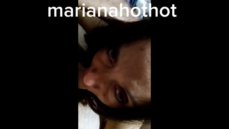 Marian sofar: Marianahothot一边和人说话一边吞下鸡巴