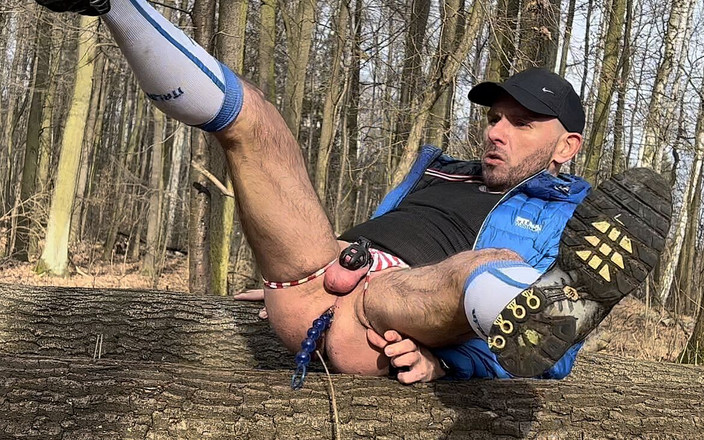 Werther1: 숲에서 내 보지 따먹기