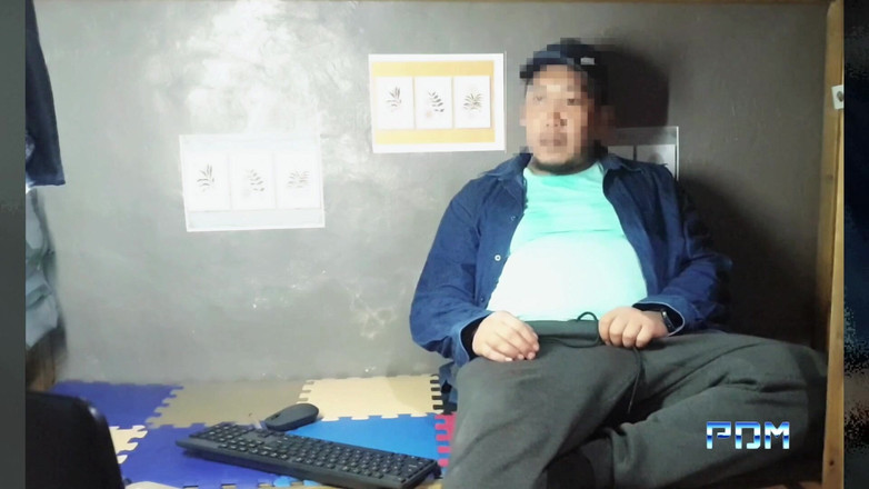 pinoy malibog: Calor en la hora del descanso mi amigo gordito masturba...