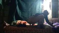Pasangan imut lagi mesra-mesraan dan ngentot di kamar Video seks hot pasangan desa. Rekaman video seks live