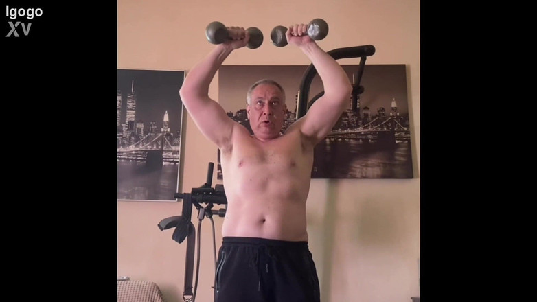 Alex Igogo: Solo Old