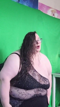 SSBBW Sensual Movements and Strip
