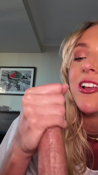 Annie Knight Blows Me After the Beach!