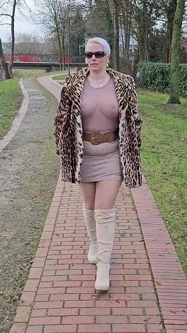 UserBitch1: No centro da cidade