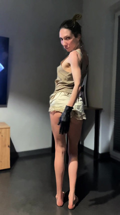 SalomeMassimo: Hemmagjord striptease