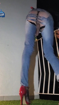 Que Me Den La Barriga Rota En Exhibición Ante Los Passants. Semen 15:01 Vanessabitchx