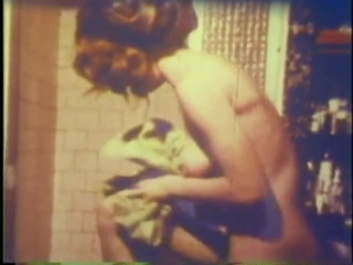 Vintage Usa: Lovely chicks taking a bath