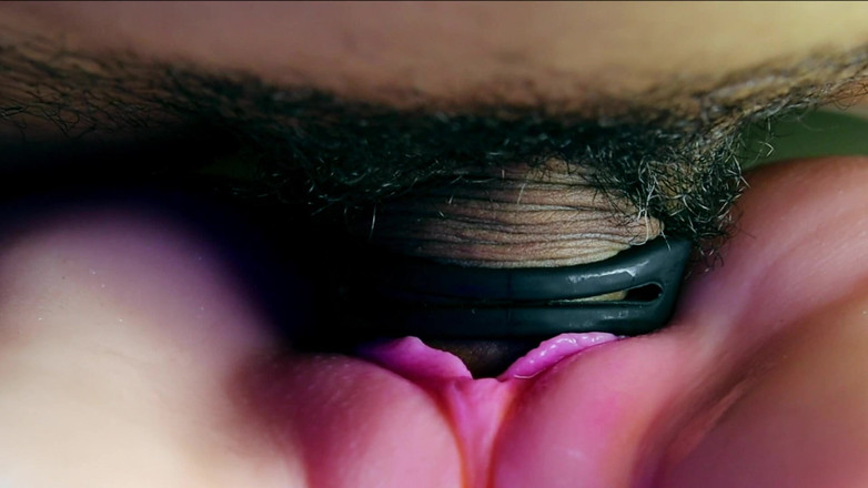 SEXY_GUYBEST: Âm hộ màu hồng bú con cu nóng bỏng của...