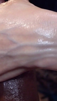 Rebecca Diamante's Big Hands Veins