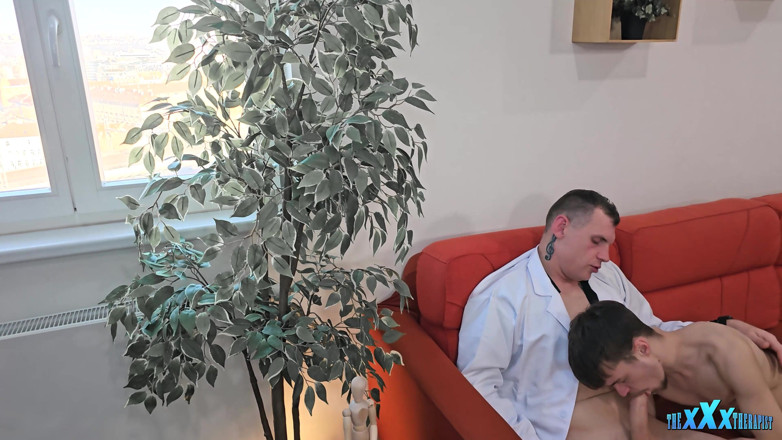 TheXXXTherapist: Terapia miraculoasă cu pulă a dr. Dante