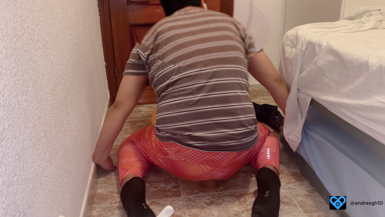 Andresgh10: Montado em um pênis