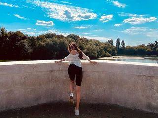 theBLADD: Sexy jóga děvky hladové po ptákovi