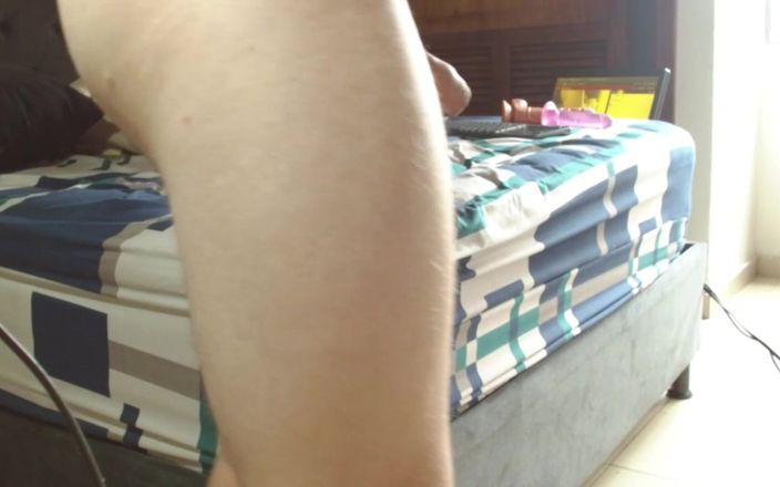 Icyhot707: Gigantische Unculo krijgt zijn eigen vingers in verschillende poses in...