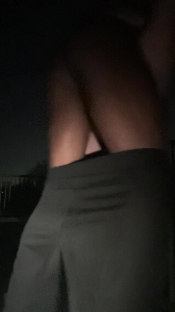 Jackrackemxxx: Ateşli evli kadınla gece yürüyüşü ıslak sakso ve anal sikiş