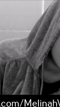 Hoodie timide