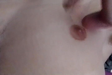 Gangbang straight: Sexy druhá bradavka