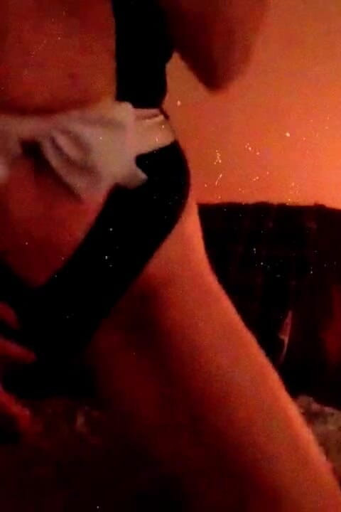 pussyplayprincess: Pusdy Play Waiting Gor Boyfriend