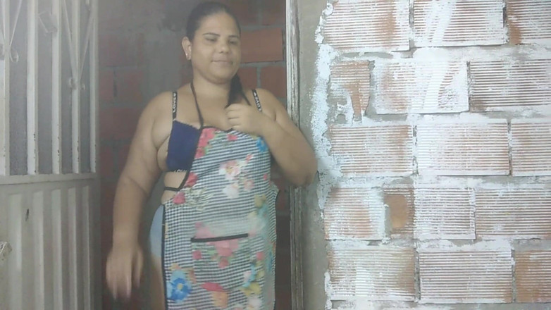 Adribella69: Bohatá baculatá Latinoameričanka jí dobře vykouřila a nakonec mi dala...