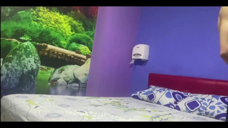 Skinny23cm: Having Sex in a Gay Hotel with a Heterosexual Man 