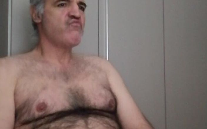 Setesesso7: Тебе нравится, как дрочит член Davide