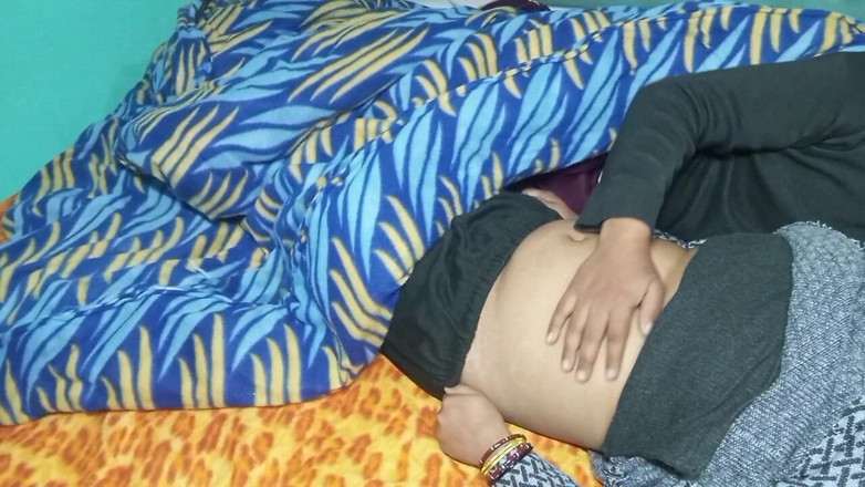 Manjushukla: Bhabhi mới kết hôn có mối tình lãng mạn.