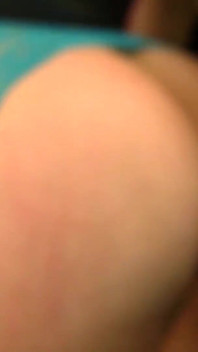 La succosa bbw jazmynne cavalca il suo cazzo