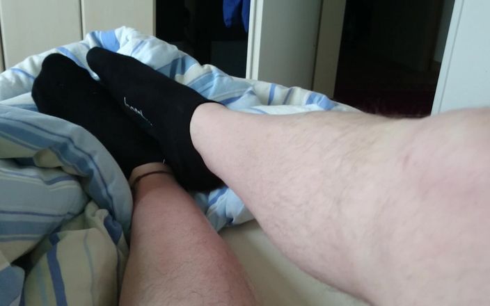 Carmen_Nylonjunge: Černé tenisky ponožky