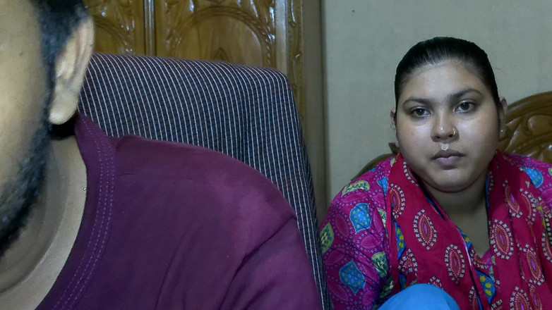 Desivideo: Cuplu proaspăt căsătorit soția prietenului soțului din satul indian