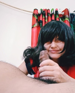 Bolly Karma: Vợ dâm tham lam nghiện