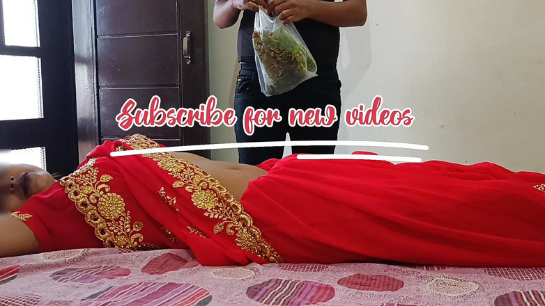 YOURAMRITA04: Quente indiana tia do interior estava fodendo com enteado